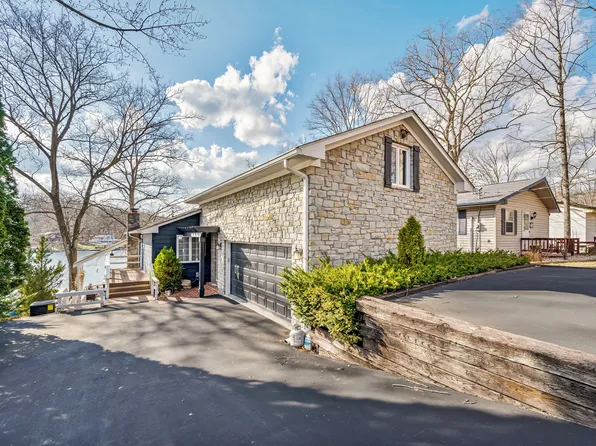 6456 Cougar Dr, Nineveh, IN 46164