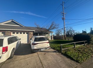 1849 8th St, Springfield, OR 97477