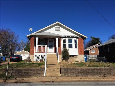 8611 Hume Ave, Saint Louis, MO, 63114