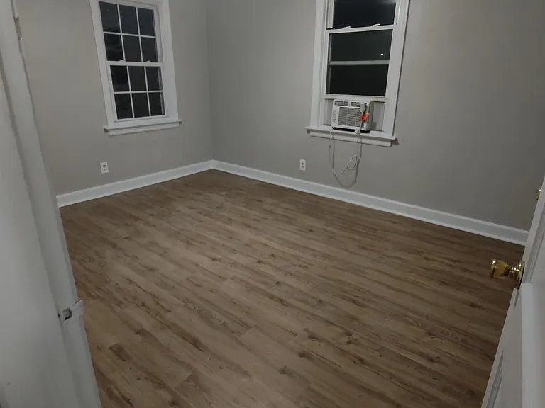 1287 W Ocean View Ave #3 — Photo 4