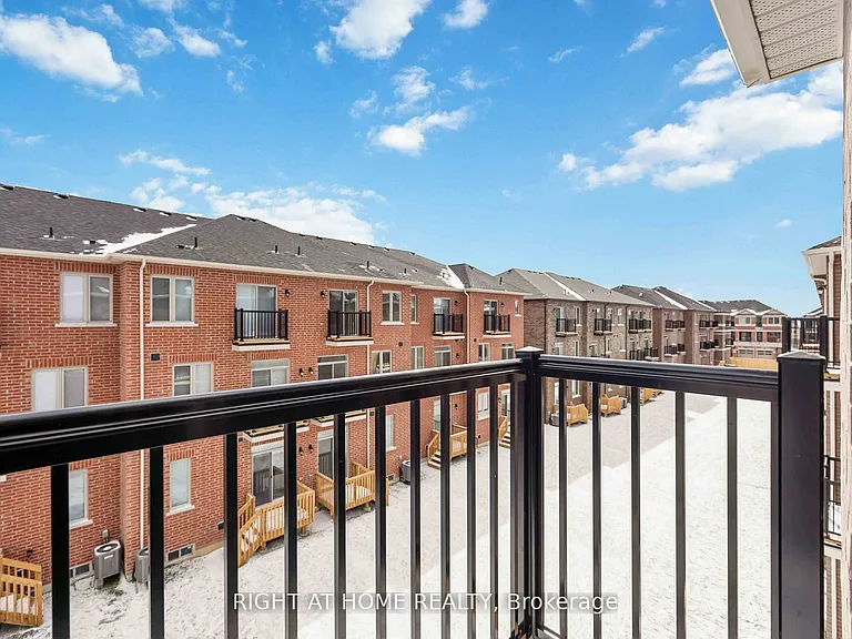 31 Sissons Way — Photo 31