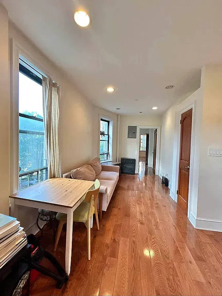 348 South 4th Street — Photo 4