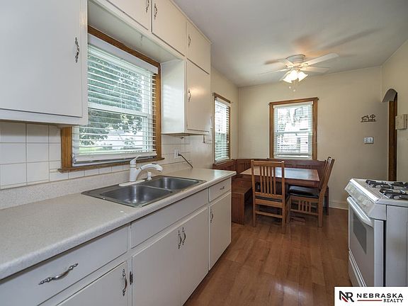 3rd image of 4970 S 36th Ave