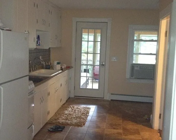 63 Summit St — Photo 10