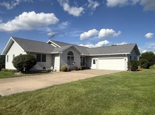 49894 45th St, Miles, IA 52064
