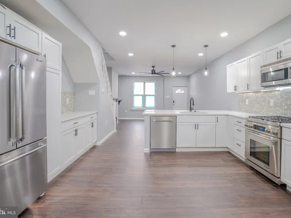 5739 Leonard St, Philadelphia, PA 19149