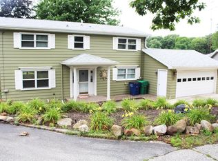 150 Dogwood Dr, La Porte, IN