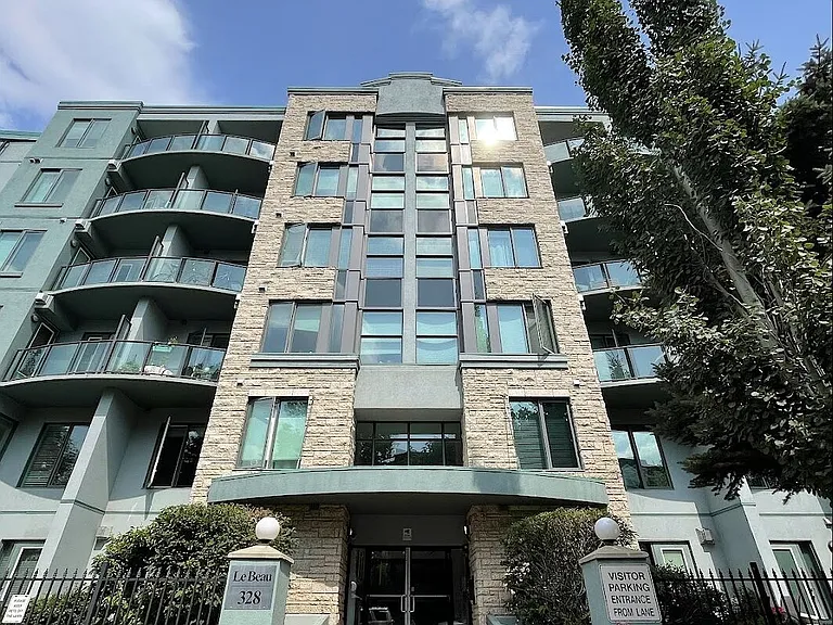 328 21st Ave SW #501 — Photo 23