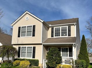 8700 Pennycress Ln, Lewis Center, OH 43035