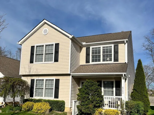 8700 Pennycress Ln, Lewis Center, OH 43035