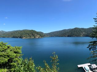 892 Bead Lake Dr, Newport, WA 99156