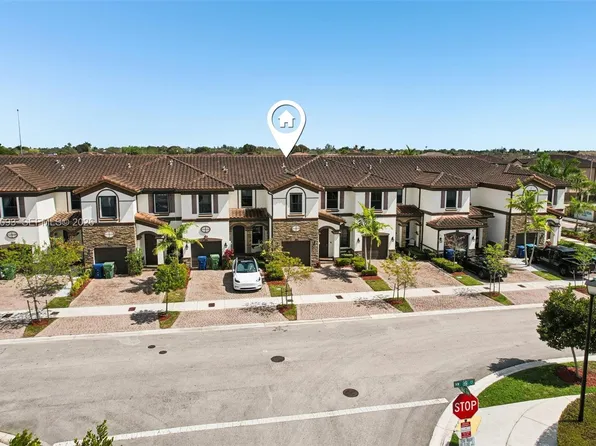 18431 NW 89th Ct, Hialeah, FL 33018