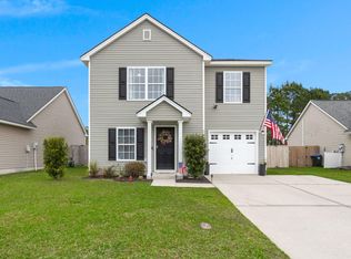 212 Avonshire Dr, Summerville, SC 29483