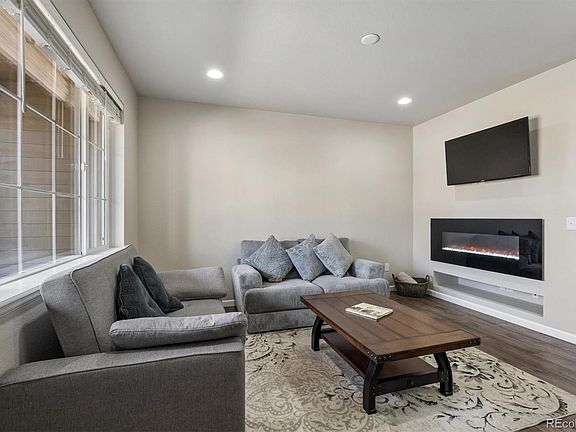 4th image of 522 E Dry Creek Place