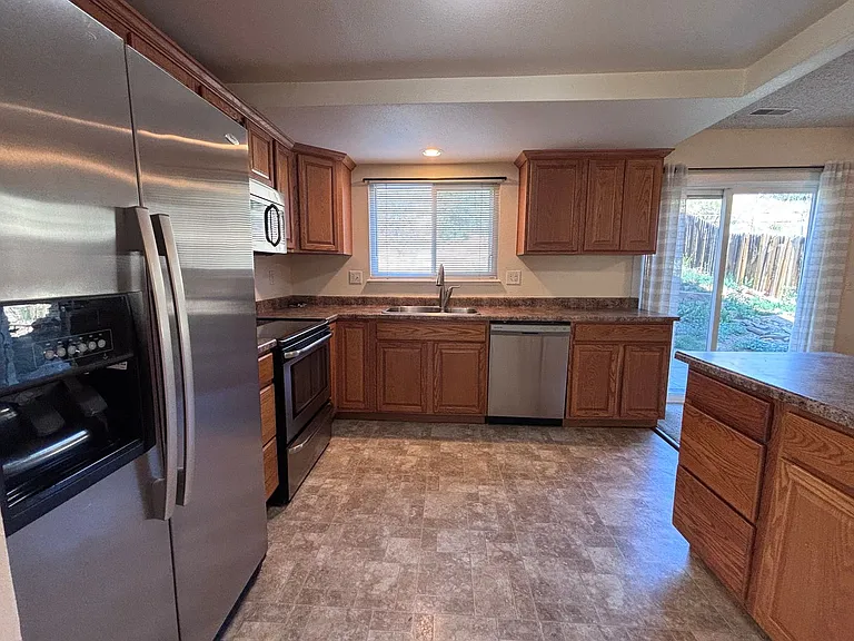 3990 Vicksburg Ter — Photo 7