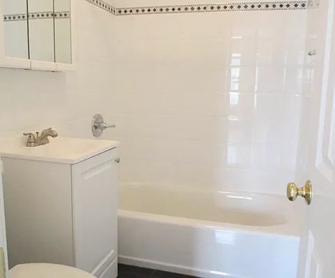 Rented by Rita S Citrin, LREB | media 6