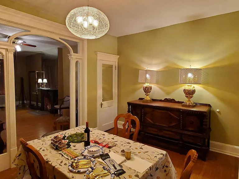 1033 Jackson St — Photo 15