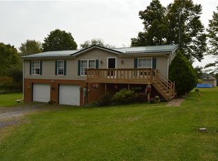298 Arthur Dr, Volant, PA 16156