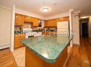 23-58 37th St #2F, Astoria, NY 11105
