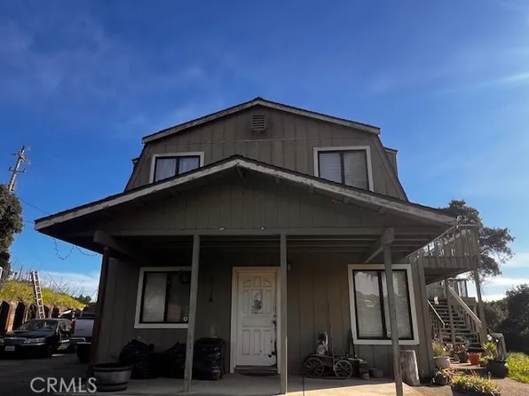9182 Coker Rd, Salinas, CA 93907