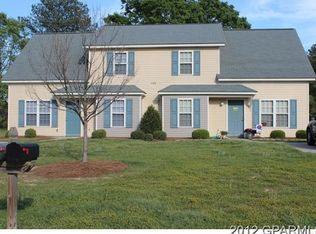 1123 Brownlea Dr #B, Greenville, NC 27858