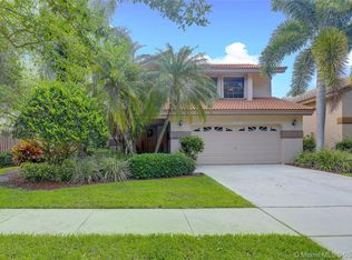 10361 NW 16th St, Plantation, FL 33322