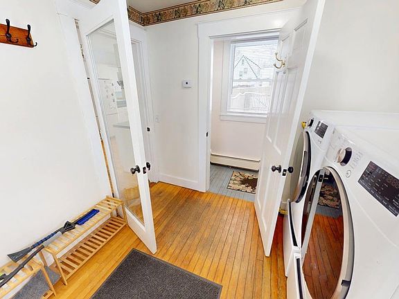 3rd image of 161 Webster Avenue