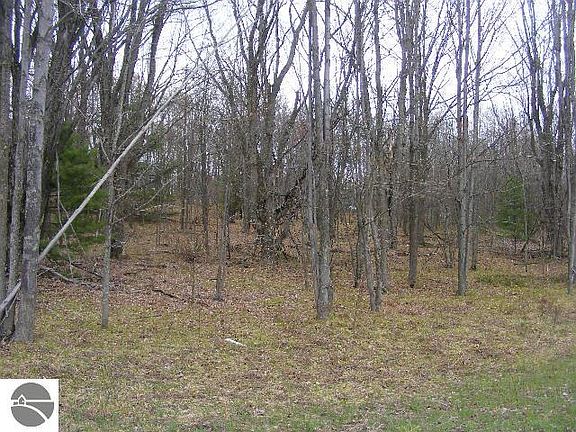 3rd image of 275 Bramblewood Dr Lot 18