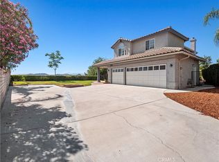 22325 Mandarin Ln, Santa Clarita, CA 91390