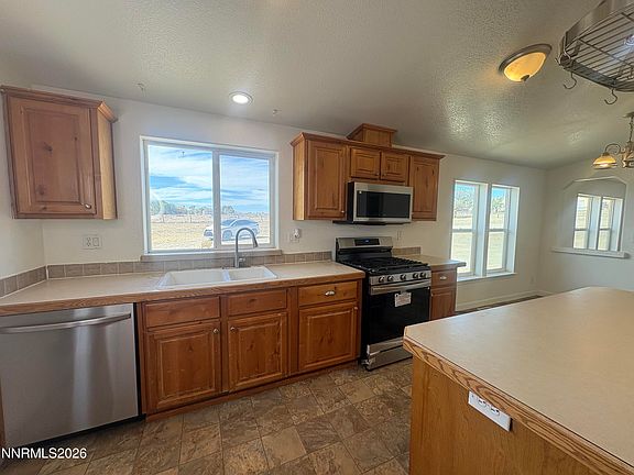 5th image of 5575 Jungo Rd