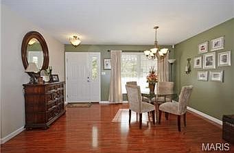 4th image of 9941 Lincoln Dr