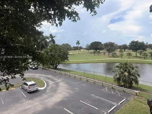 6955 NW 186th St APT F306, Hialeah, FL 33015
