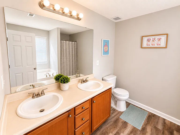 316 Clover Brook Dr — Photo 11