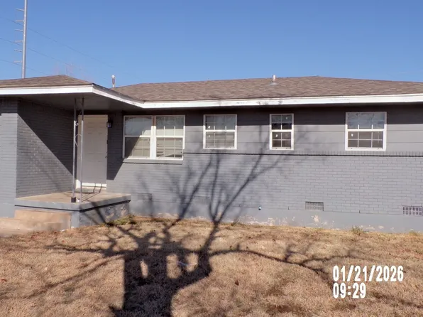 4921 NW Lindy Ave, Lawton, OK 73505