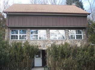 825 Craigville Rd, Chester, NY 10918