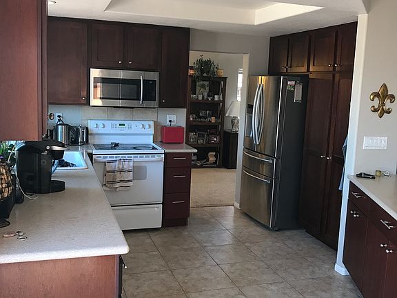 5th image of 3228 San Helena Dr