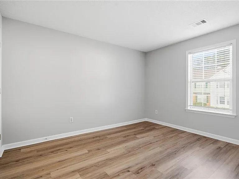 4645 Valais Ct #77 — Photo 20