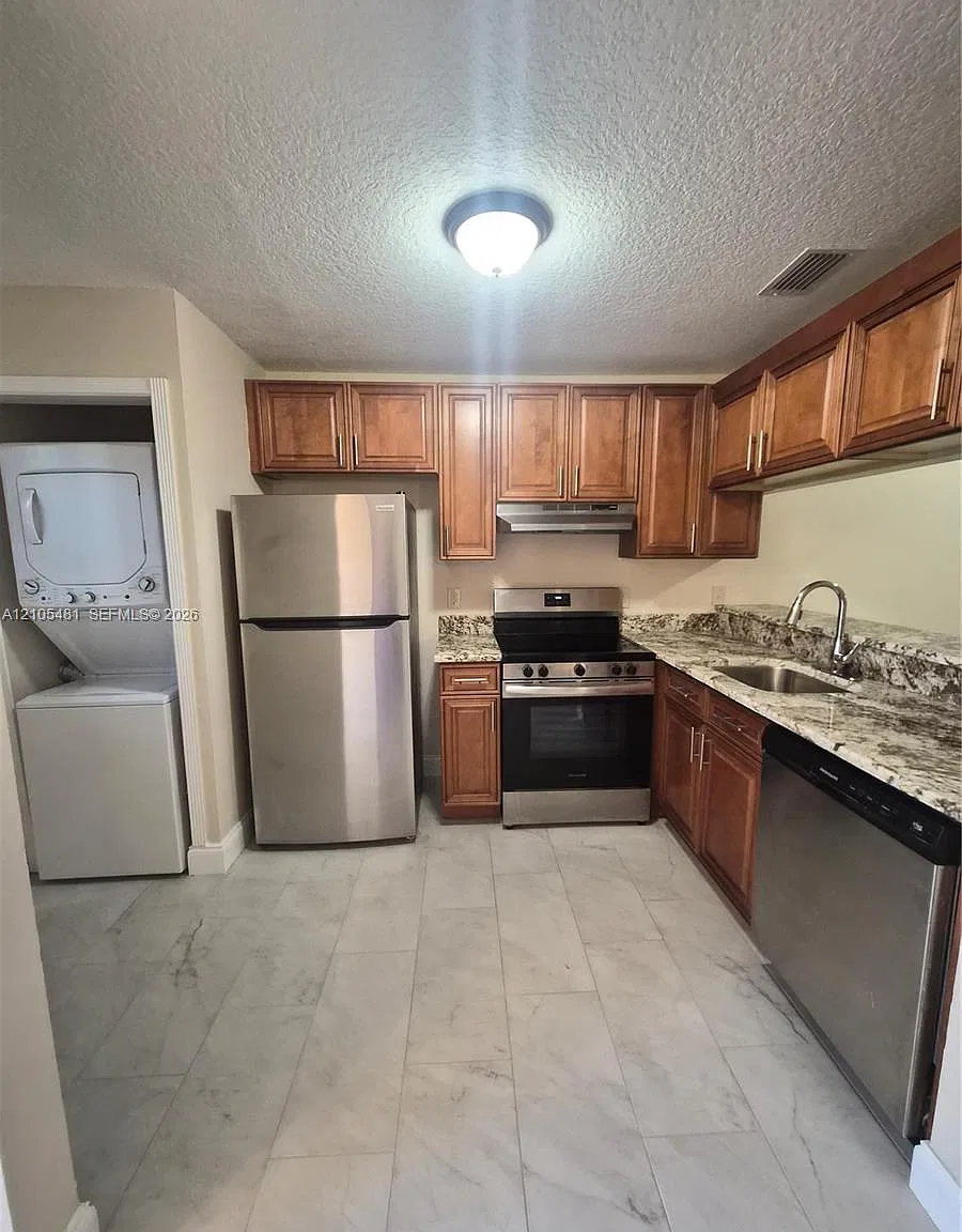Coral Springs Country Clu — Photo 4