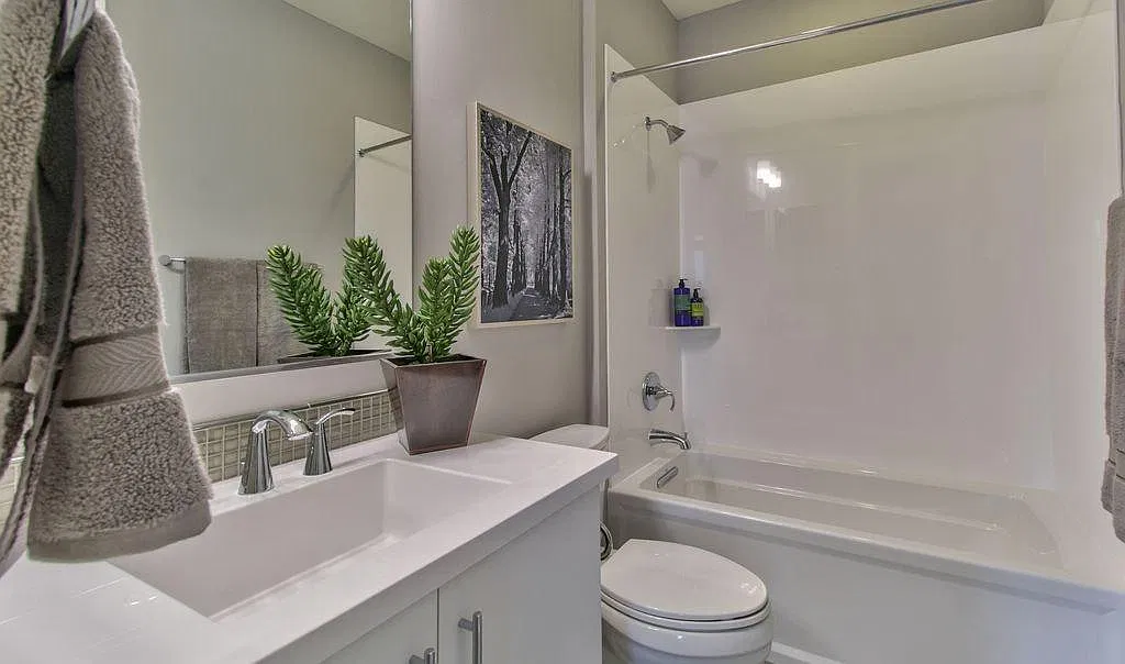 3118 N 71st Street — Photo 2