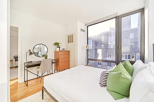 Rented by Living New York | media 2