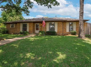 904 Timber Valley Cir, Flower Mound, TX 75028