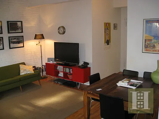 Rented by Halstead Real Estate | media 38