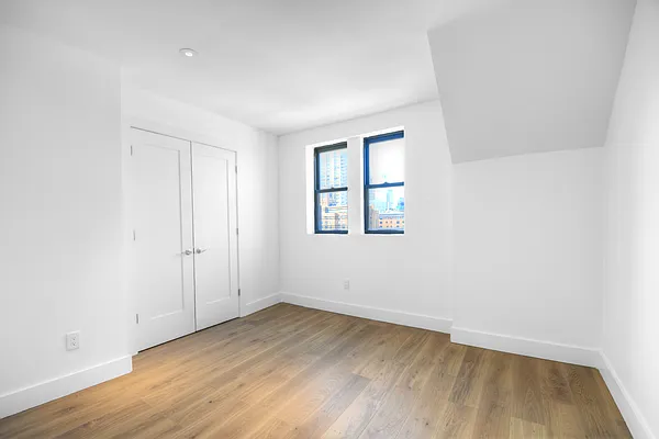 Rented by Corcoran | media 26