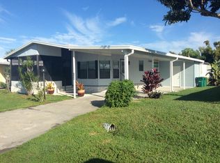 250 Loon Ln, Naples, FL 34114