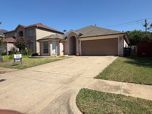 12933 Honey Locust Cir Photo 1