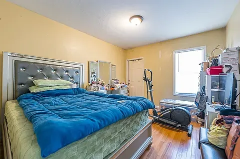 10 Lucian St #1 — Photo 6