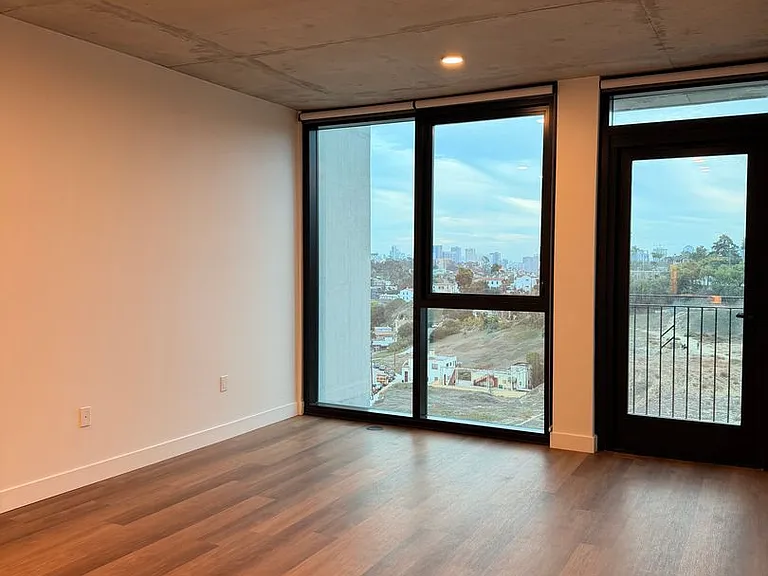 Rainford Apartments — Photo 144