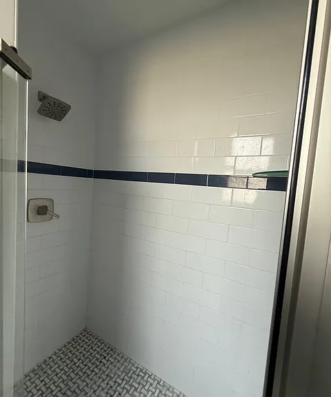 4131 Ballard Ave #2 — Photo 12
