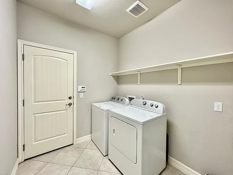 7217 Garnet Mill Ln — Photo 15