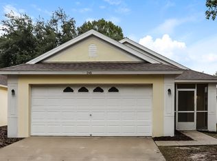 748 Cape Cod Cir, Valrico, FL 33594